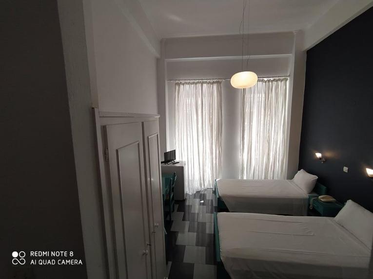 Ariadni Rooms & Apartments Ermoupoli Bagian luar foto
