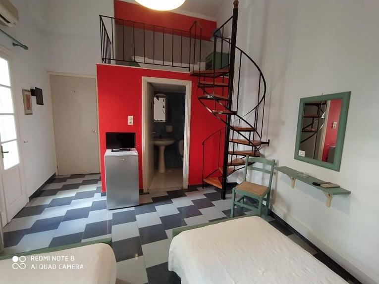 Ariadni Rooms & Apartments Ermoupoli Bagian luar foto