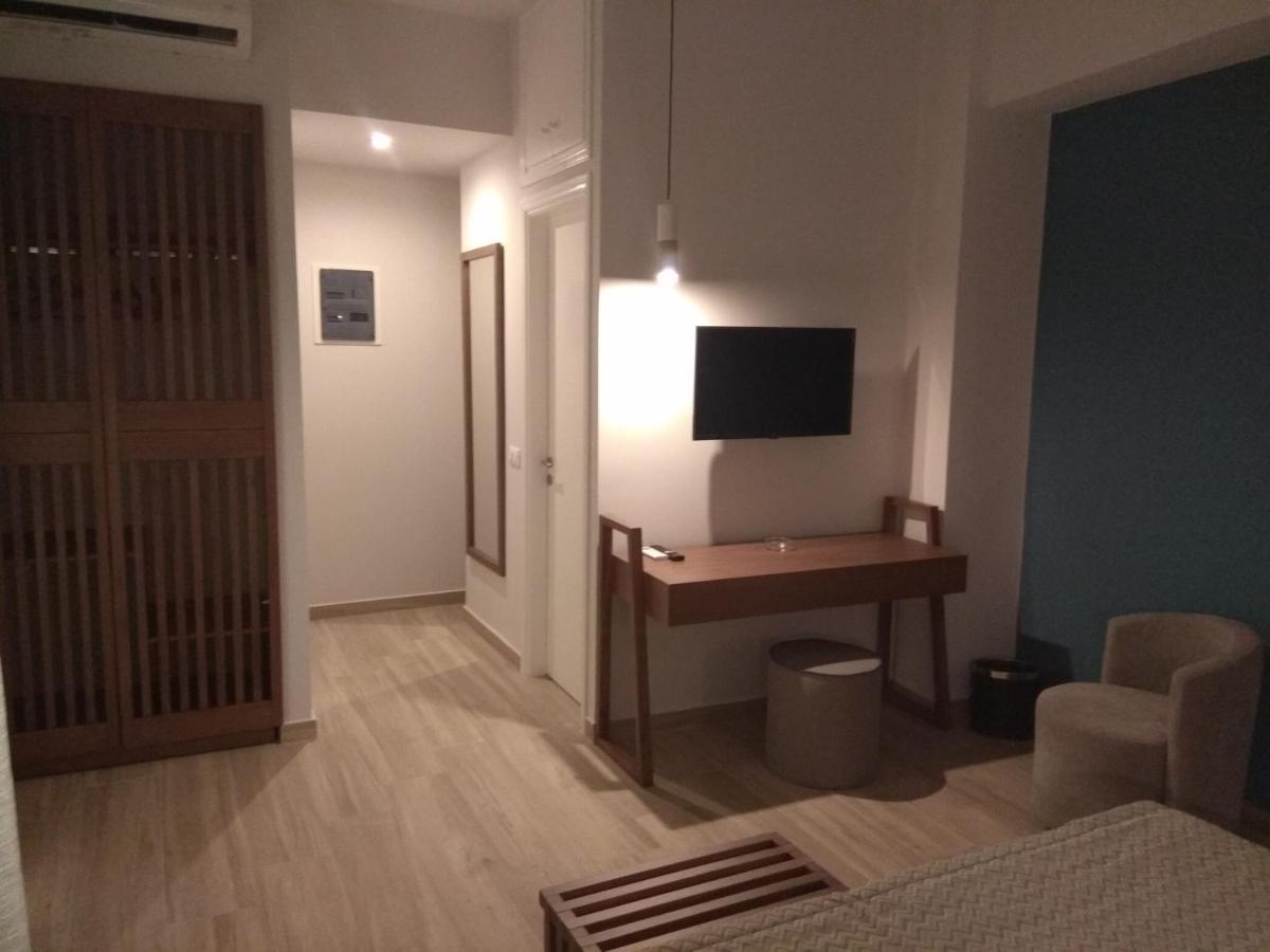 Ariadni Rooms & Apartments Ermoupoli Bagian luar foto